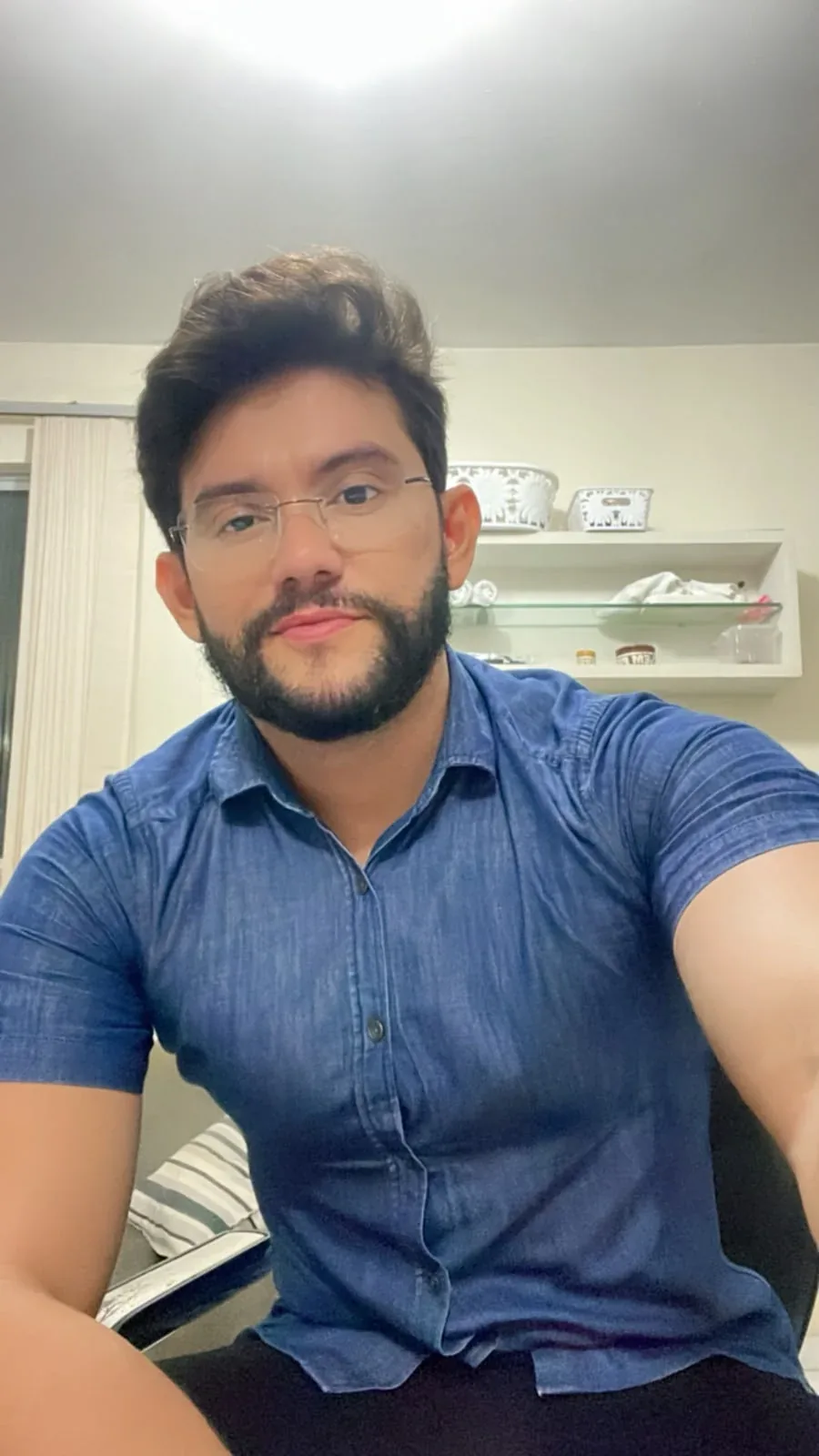 Jucelio Silva, cabeleireiro e colorista em Pedreiras, MA